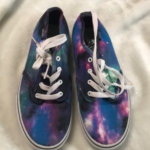 EUC Galaxy Print Vans size 3 Missy